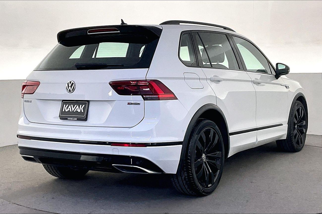 فولكس واجن تيجوان R-Line | شامل الضمان | 0 ﺪﻔﻋﺓ ﺃﻮﻟﻯ