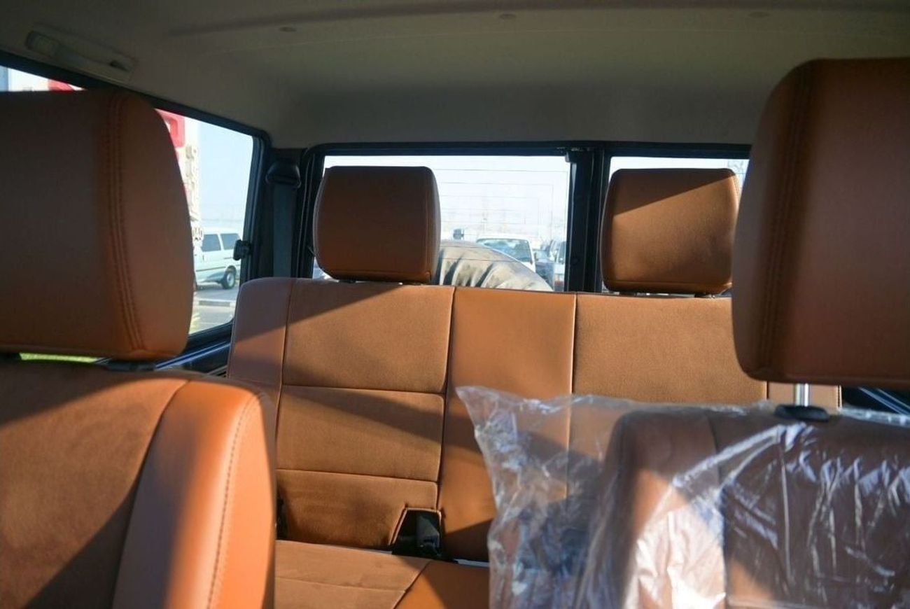 Toyota Land Cruiser 70 Toyota Land Cruiser Hard Top LC71 SHORT CHASE 4.0L Petrol AT