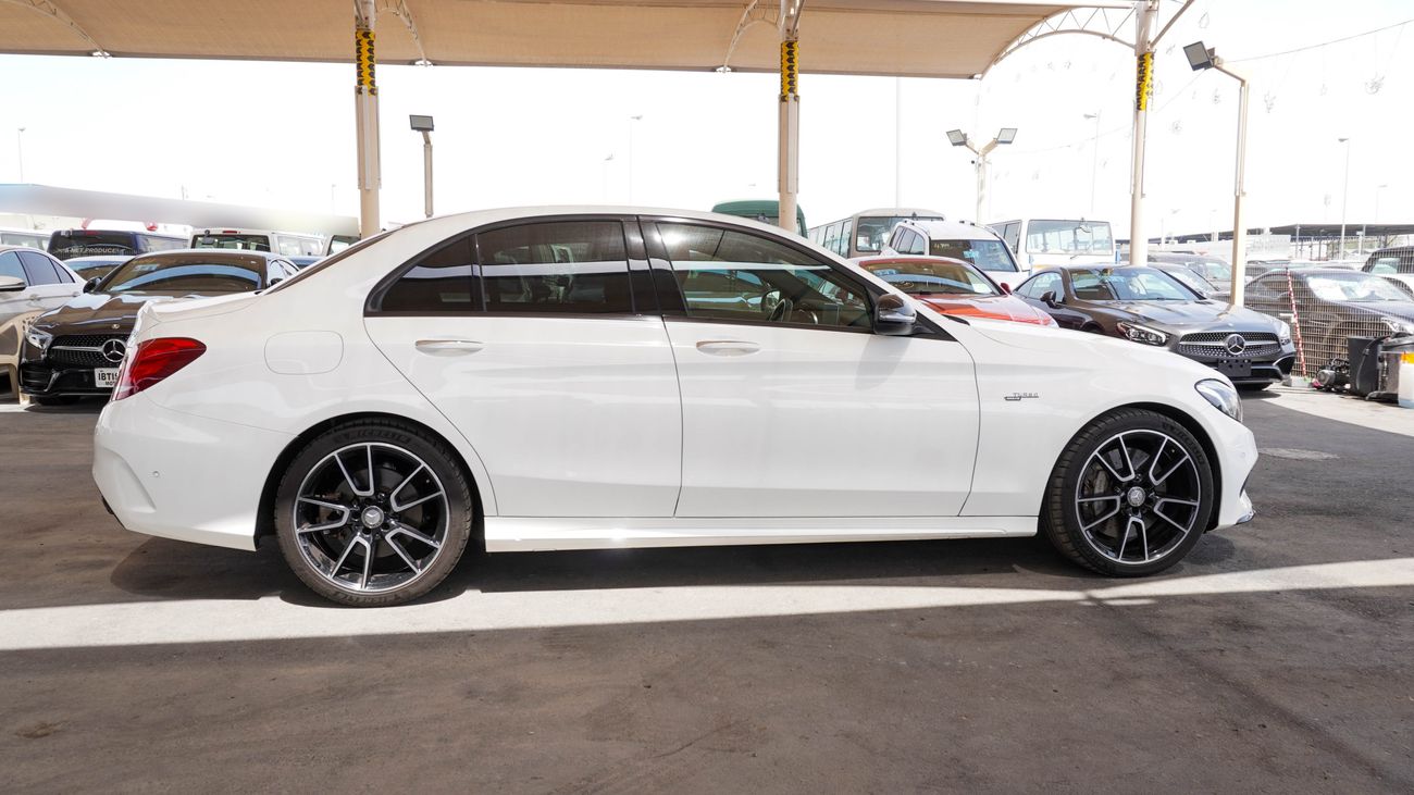 Mercedes-Benz C 43 AMG