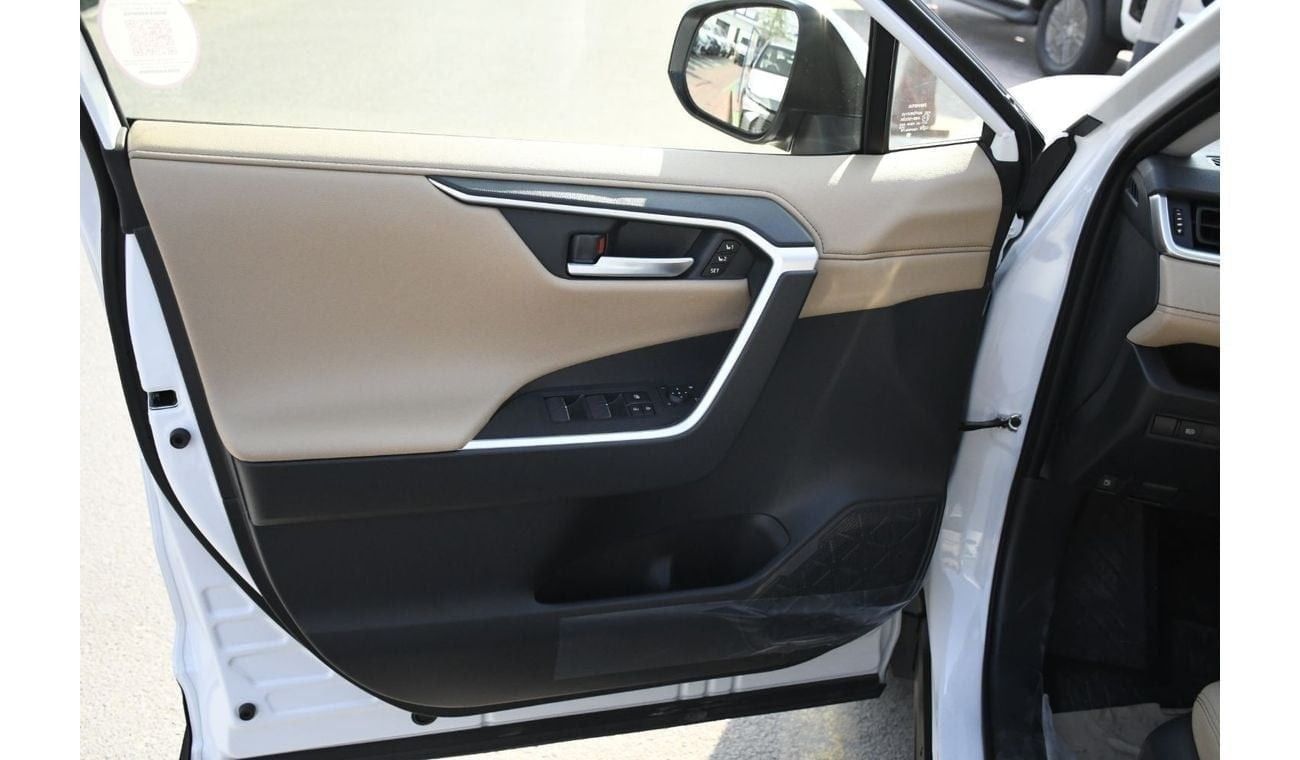 Toyota RAV4 Limited 2.5L HEV With Rader Full Option