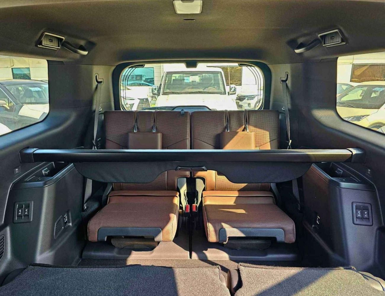 تويوتا برادو TURBO ADVENTURE DUAL TONE / 2.4L PETROL A/T V4 / HIGH OPTION WITH RADAR / (CODE#PPADV)