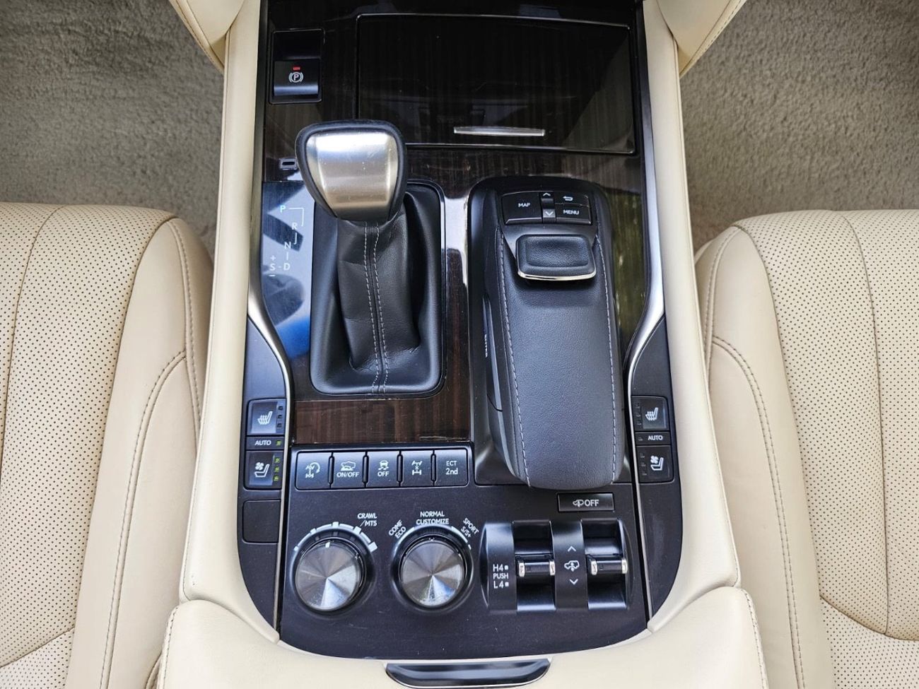 Lexus LX 570 Sport Platinum 5.7L