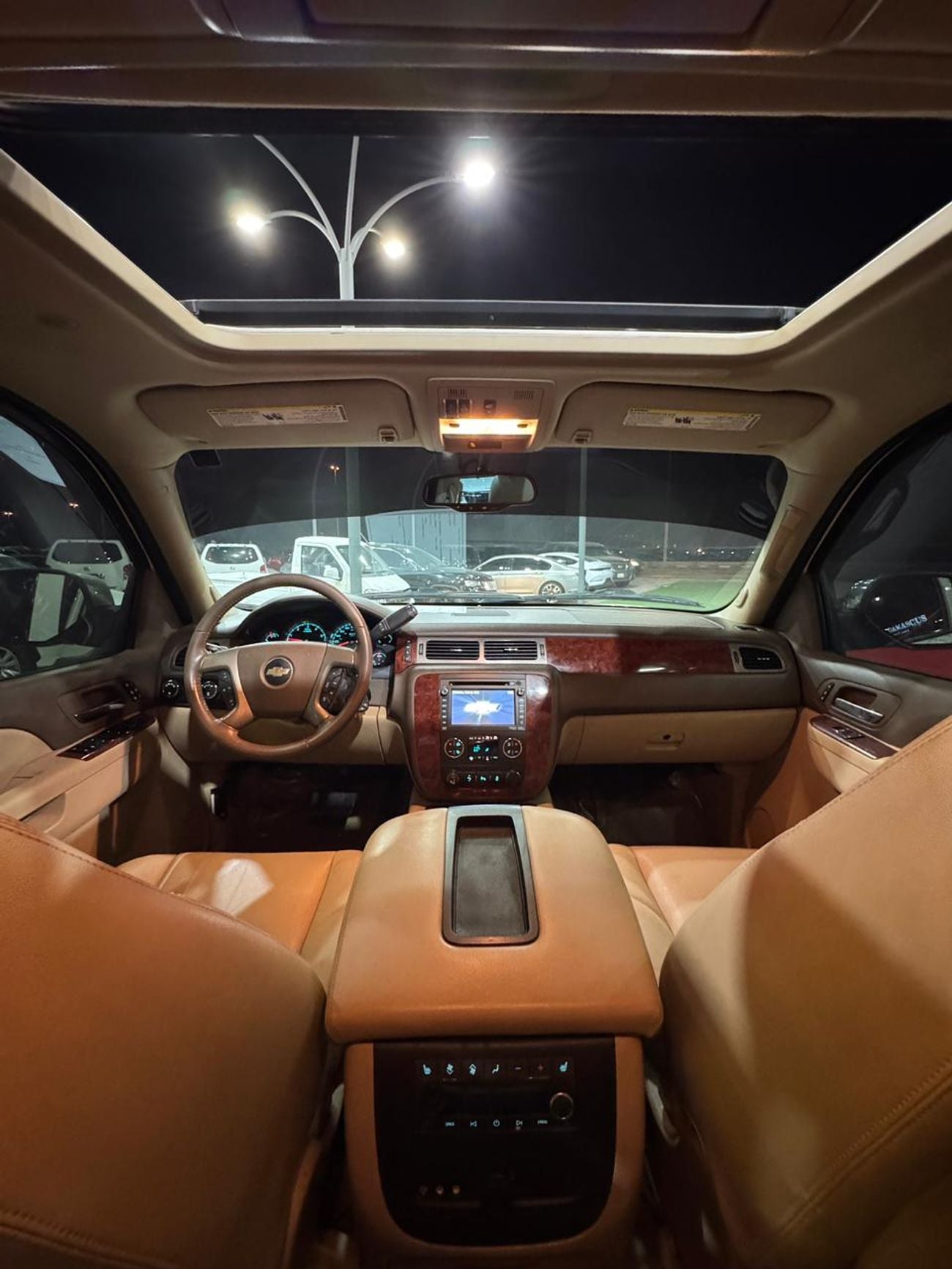 Chevrolet Tahoe LTZ 5.3L 4WD (8 Seater)