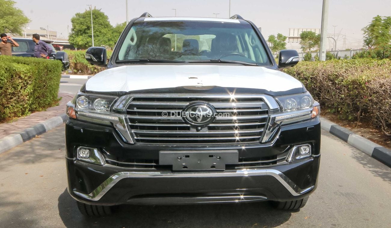 Toyota Land Cruiser Black edition VXR 5.7 V8
