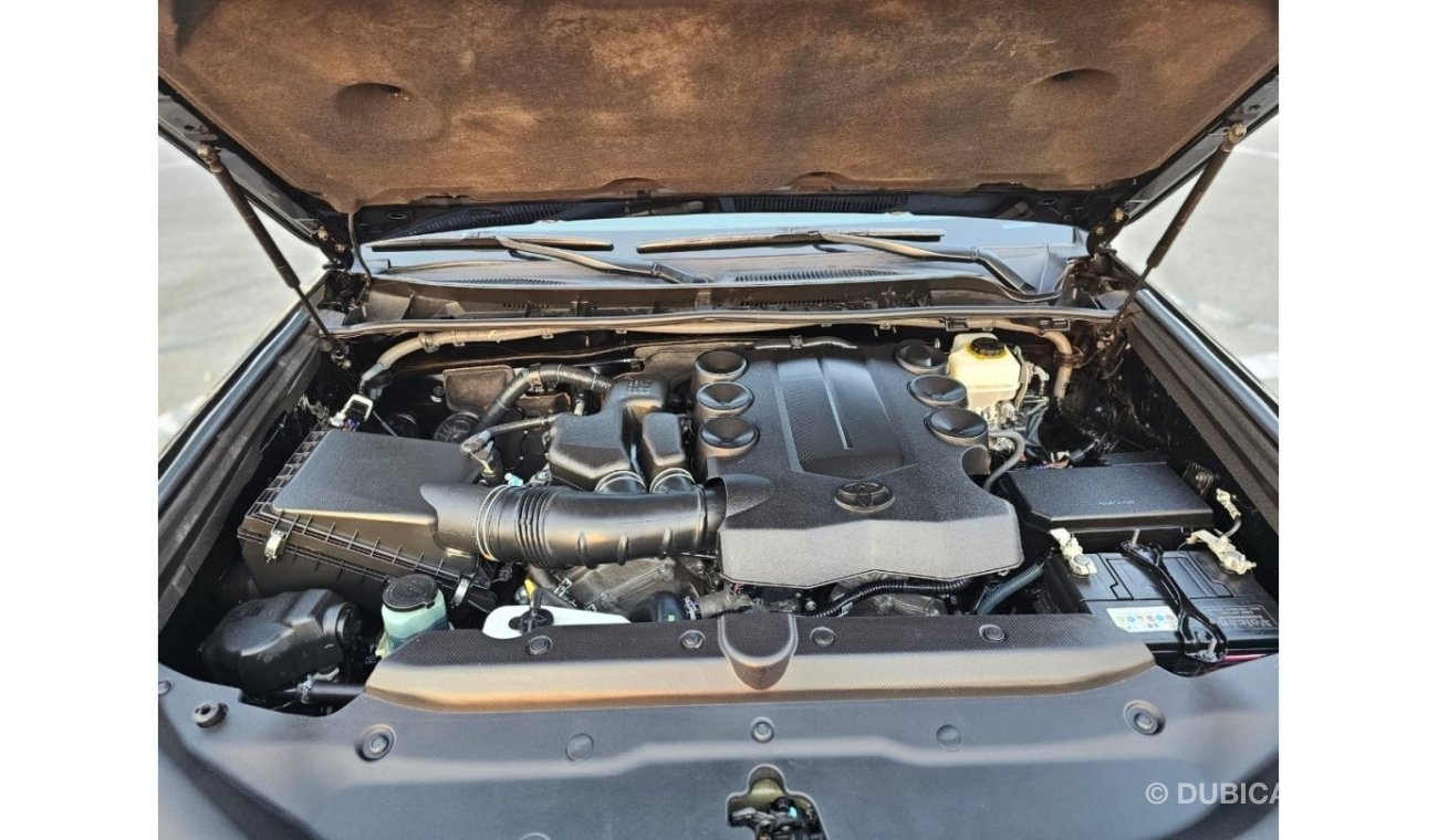 تويوتا 4Runner 2016 Toyota 4RUNNER SR5 Premium 4X4  -4.0L  V6