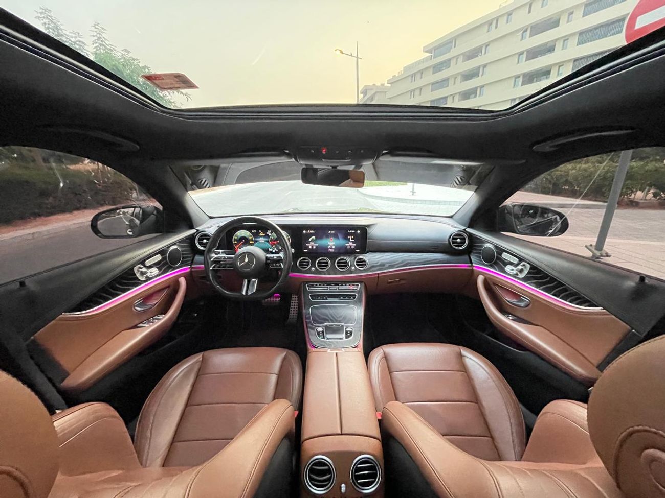 مرسيدس بنز E300 AMG