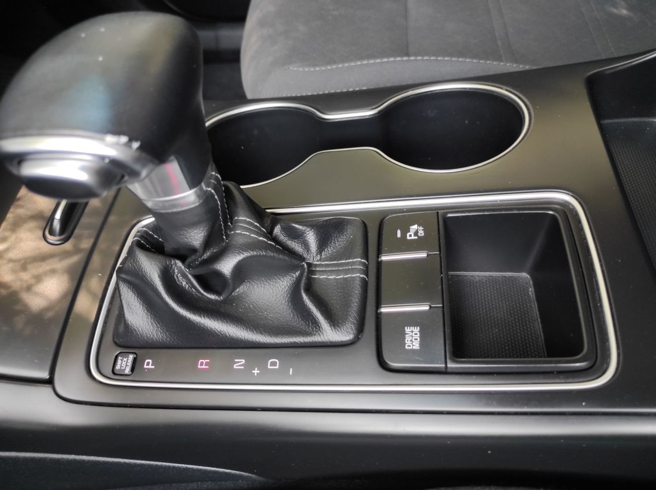 Kia Sorento Top 2.4L FWD Kia Sorrento 2019 V4 2.4L 7 seater Clean