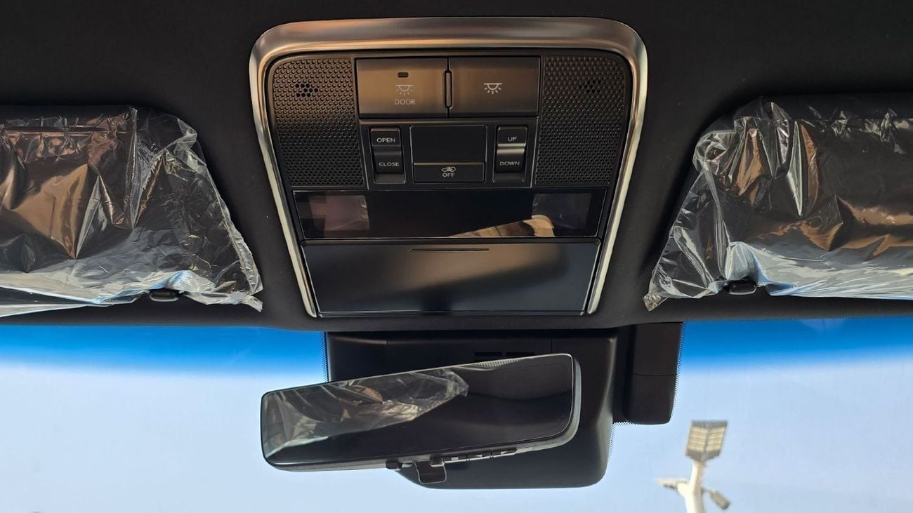 Lexus LX 700h 2025 Lexus LX700h Signature 3.5L AT Hybrid (Gray) 5 Seats