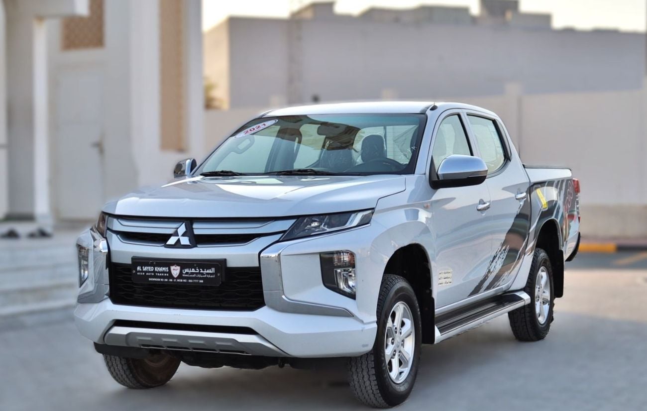 ميتسوبيشي L200 ميتسوبيشي L200 GLX (الجيل الخامس) 2021، مقصورة مزدوجة، 4 أبواب، محرك بنزين 4 أسطوانات سعة 2.4 لتر، ن