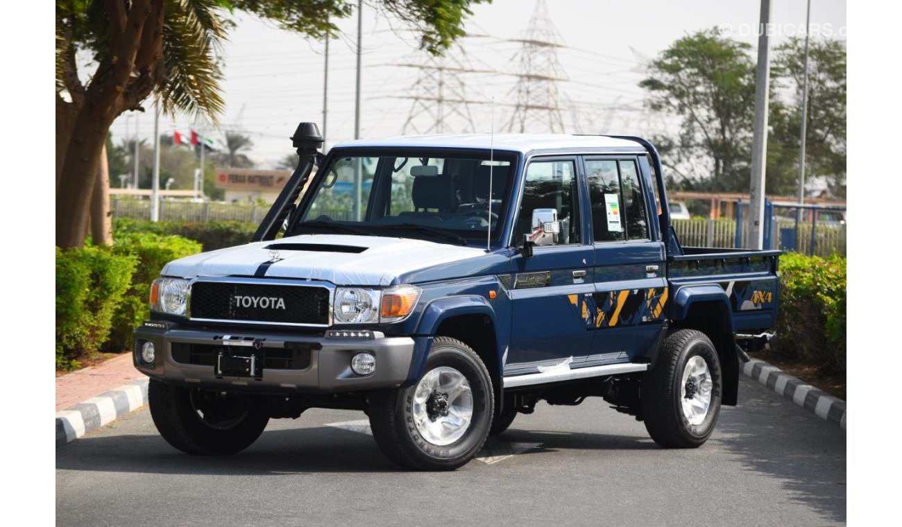 تويوتا لاند كروزر بيك آب 79 DOUBLE CAB LIMITED LX V8 4.5L TURBO DIESEL 5 SEAT  MANUAL TRANSMISSION