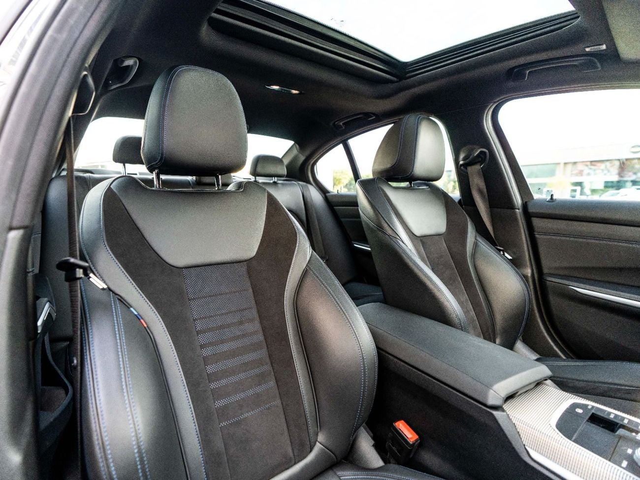 BMW 330i M Sport 2.0L (255 HP)