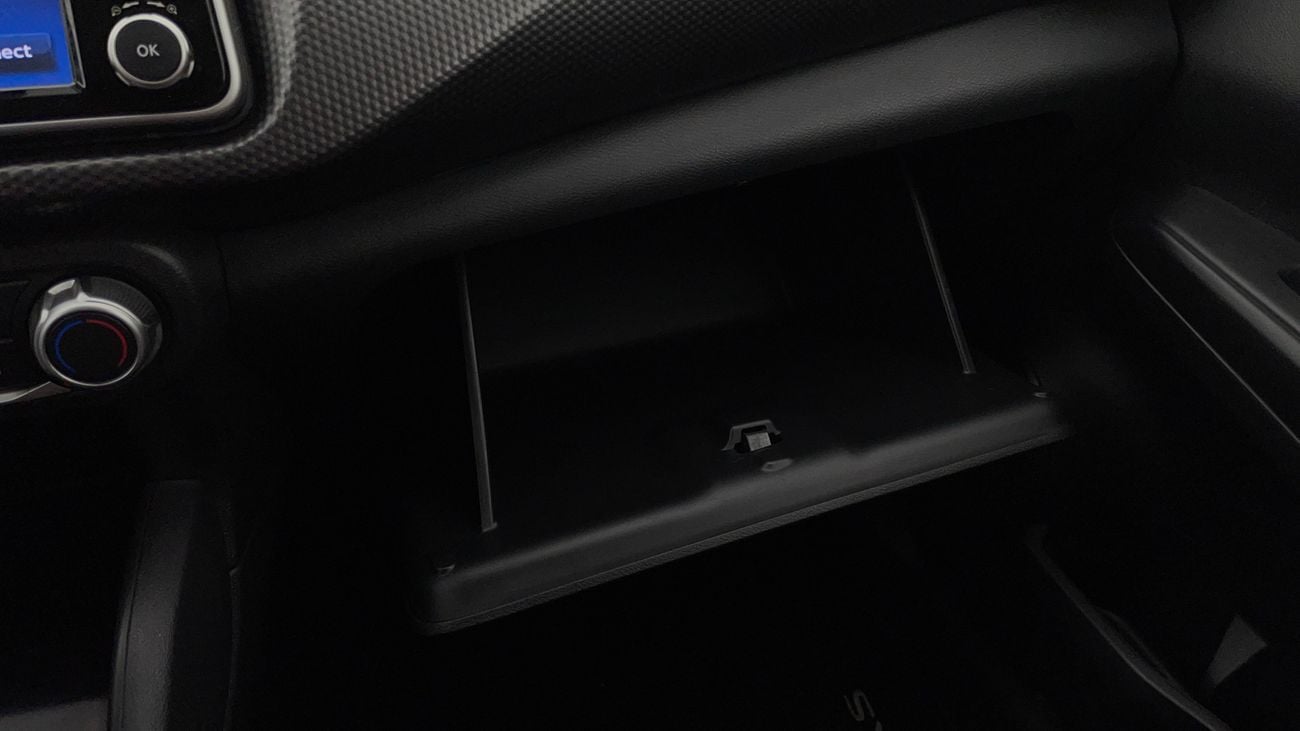 نيسان كيكس SV 1.6 | بدون دفعة مقدمة | اختبار القيادة في المنزل