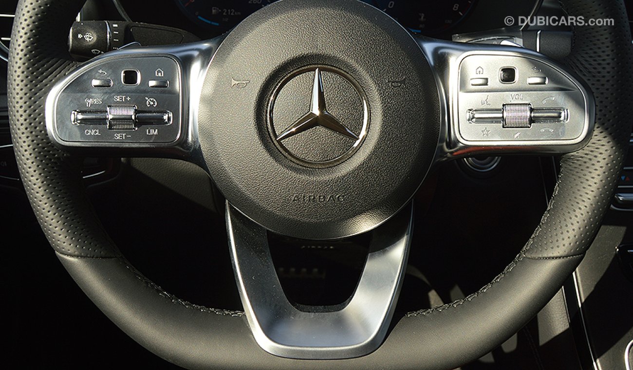 Mercedes-Benz GLC 300 AMG 2020, 4MATIC, GCC 0km w/ 2Yrs Unlimited Mileage WTY + 3Yrs Service @ EMC