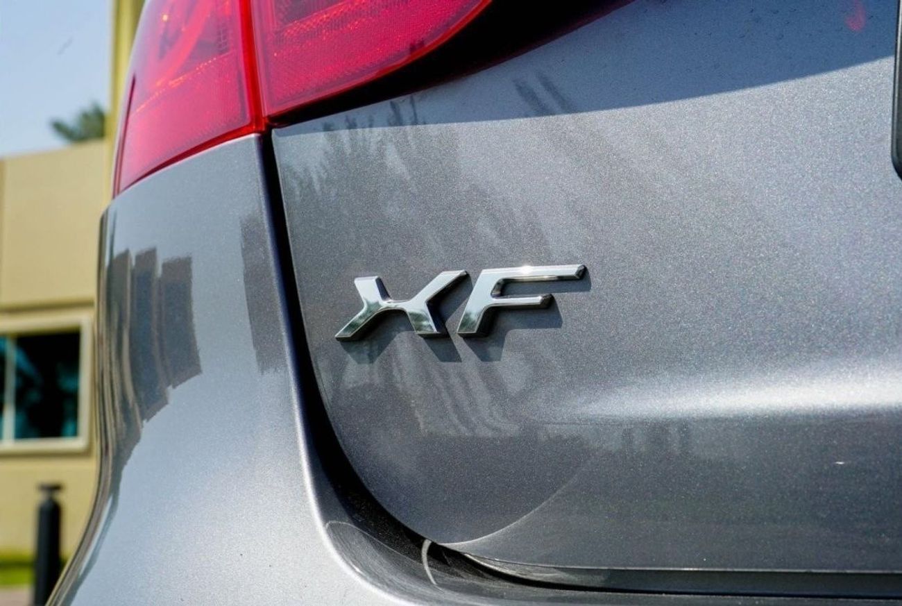 جاكوار XF R-ديناميك SE