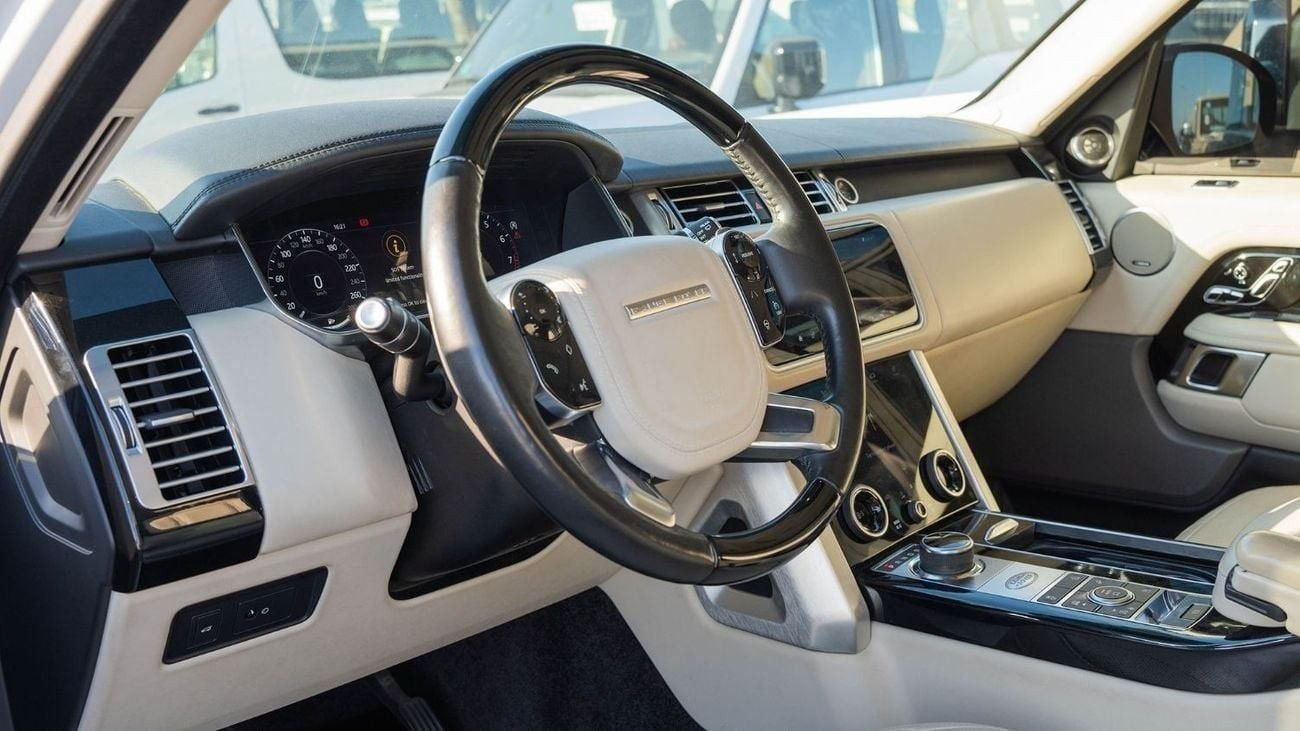 Land Rover Range Rover 2020 Land Rover Range Rover Vogue Long Wheelbase Supercharged V8 5.0L AT Petrol