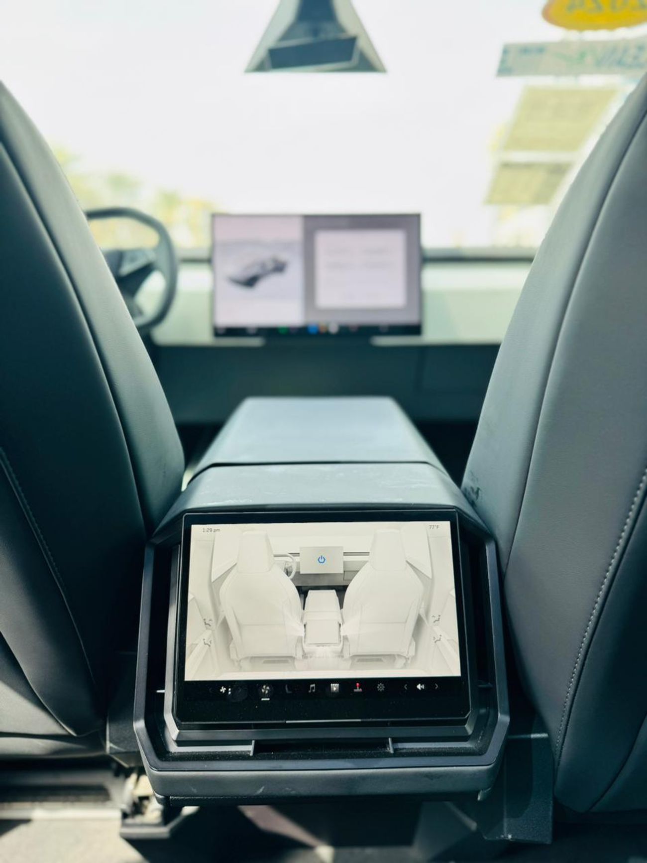 Tesla Cybertruck Cyberbeast