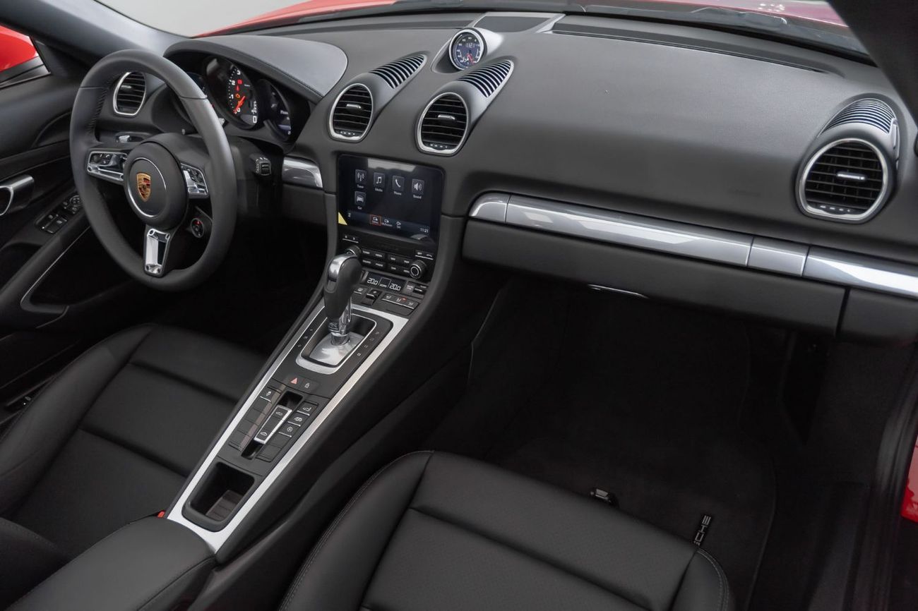 بورش بوكستر 718 Style Edition (300 HP) A/T