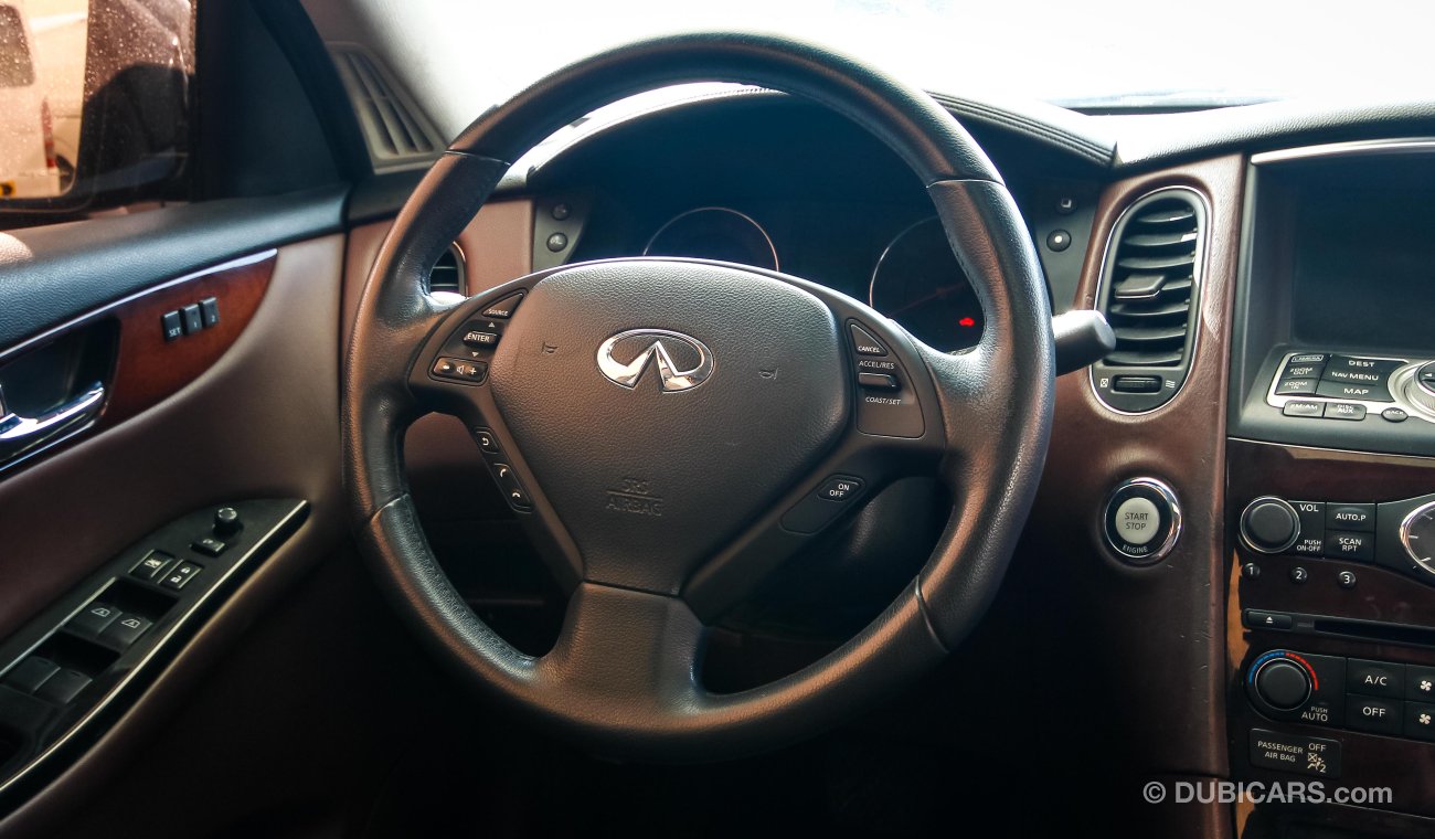 Infiniti EX35