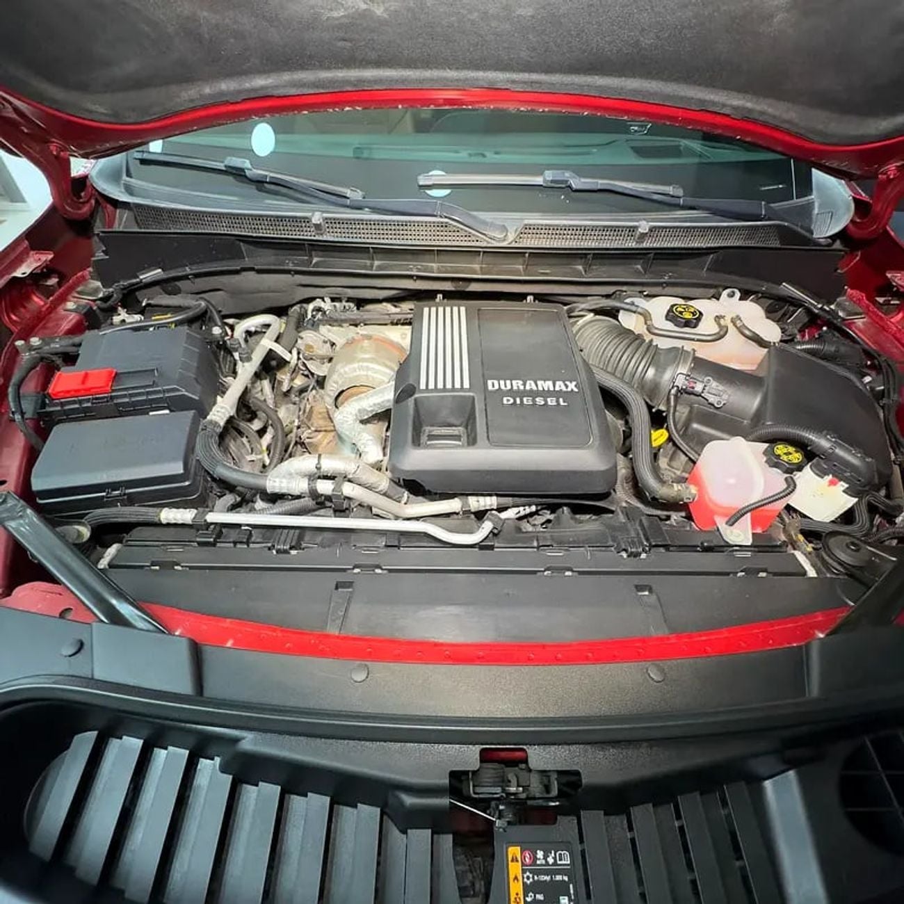 كاديلاك إسكالاد Sport 6.2L 4WD Diesel Sport