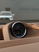 Porsche Panamera GTS 4.8L (424 HP)