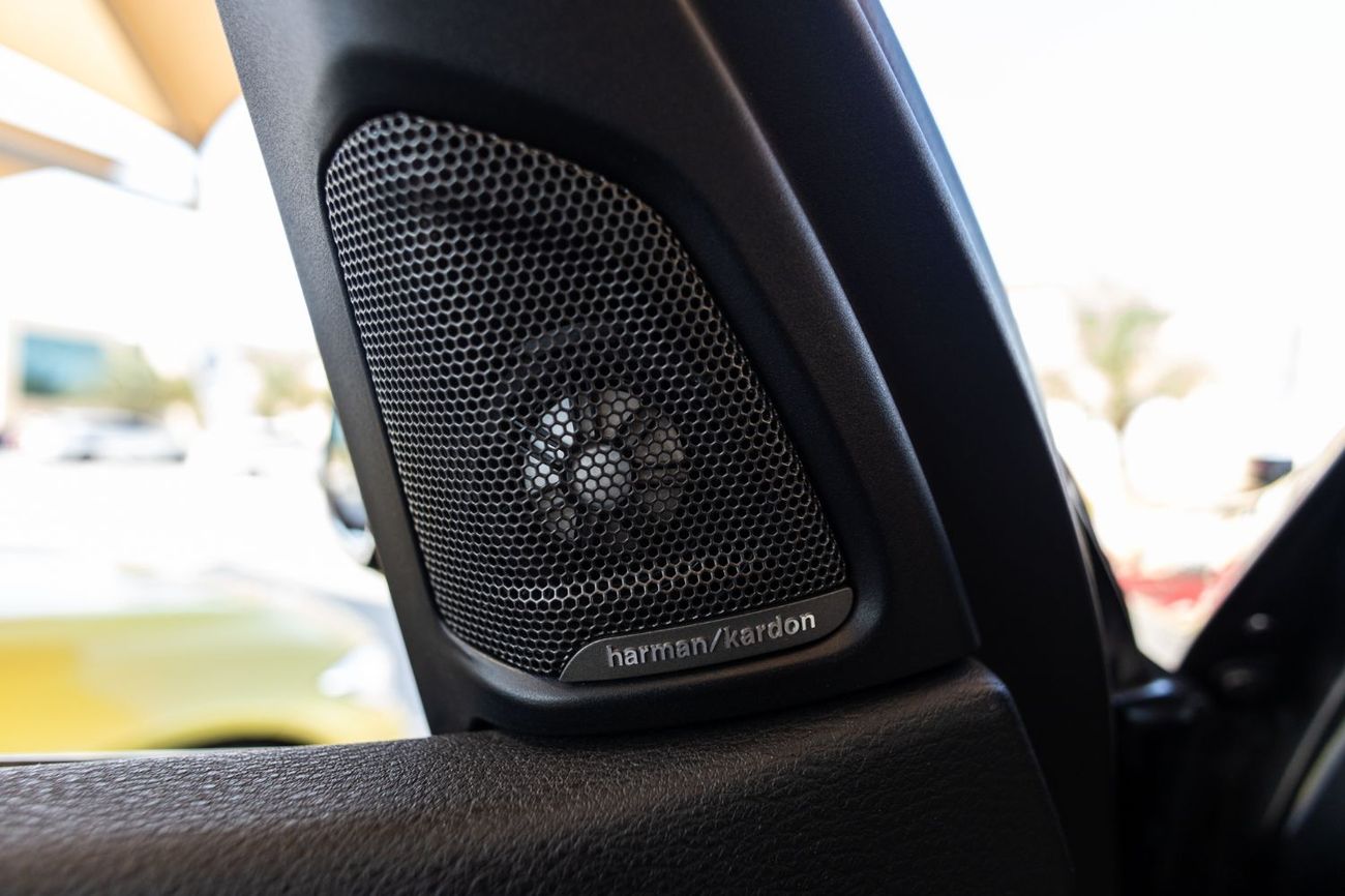 بي أم دبليو X5 50i Exclusive 4.4L (5 Seater)