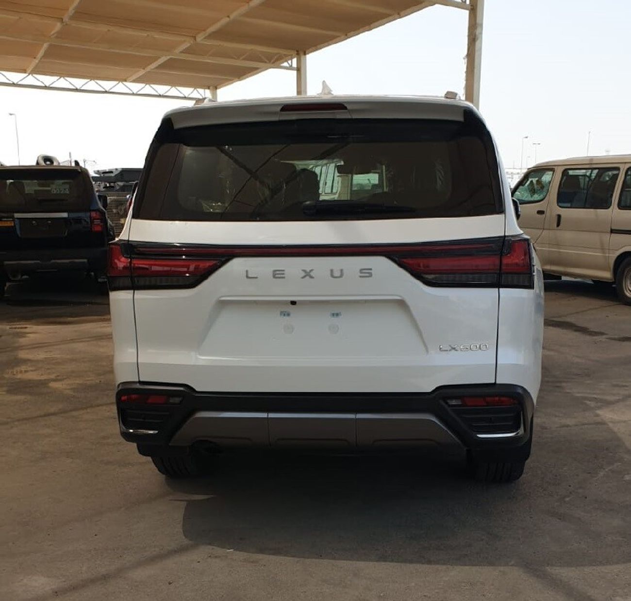 لكزس LX 600 VIP EDITION