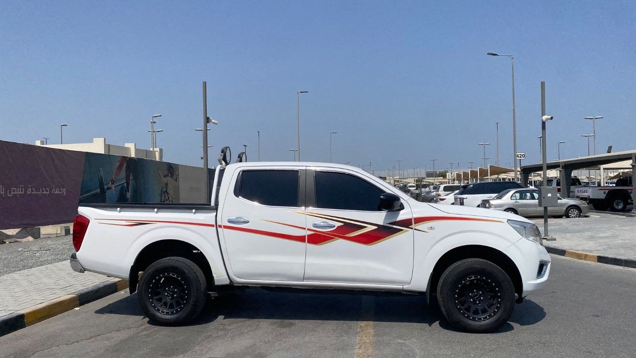 Nissan Navara G 2.5L 4WD A/T