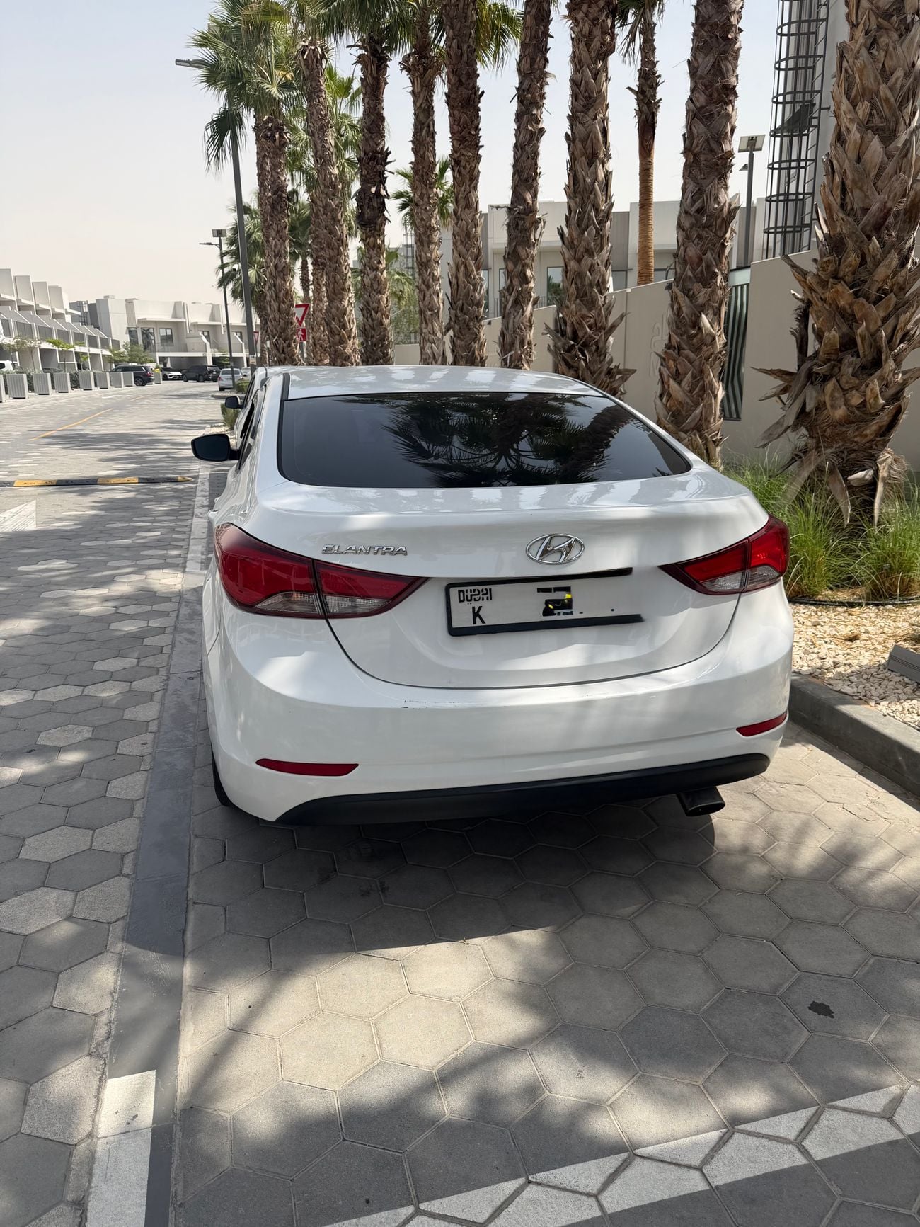هيونداي إلانترا