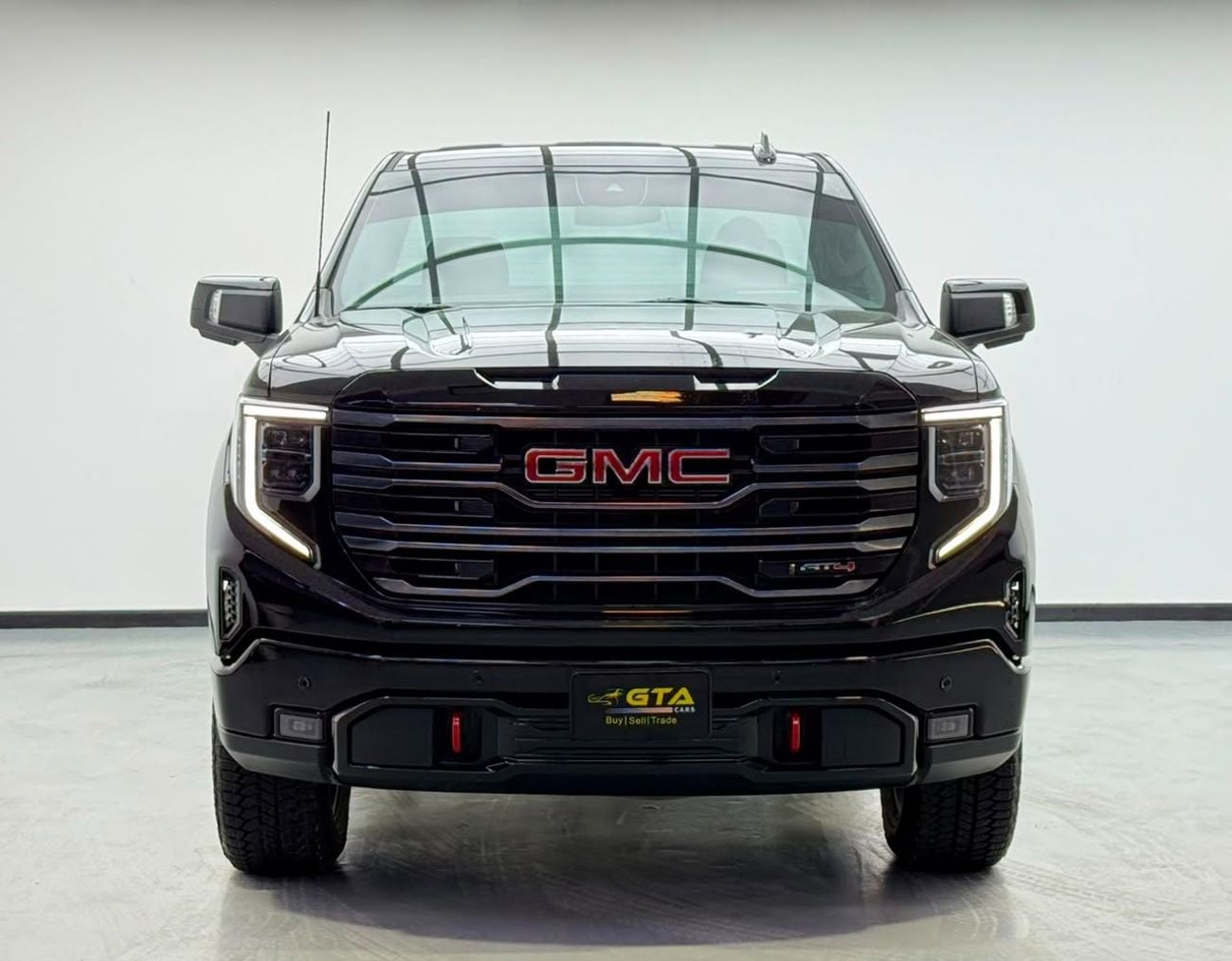 GMC Sierra 2025 GMC Sierra AT4, Oct/2028 GMC Warranty, GMC Full Service History, GCC