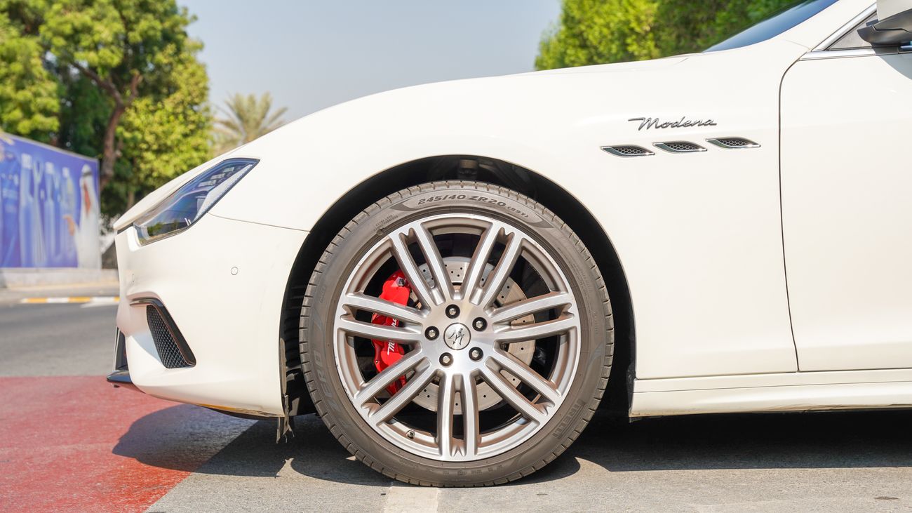 Maserati Ghibli Modena  3.0L