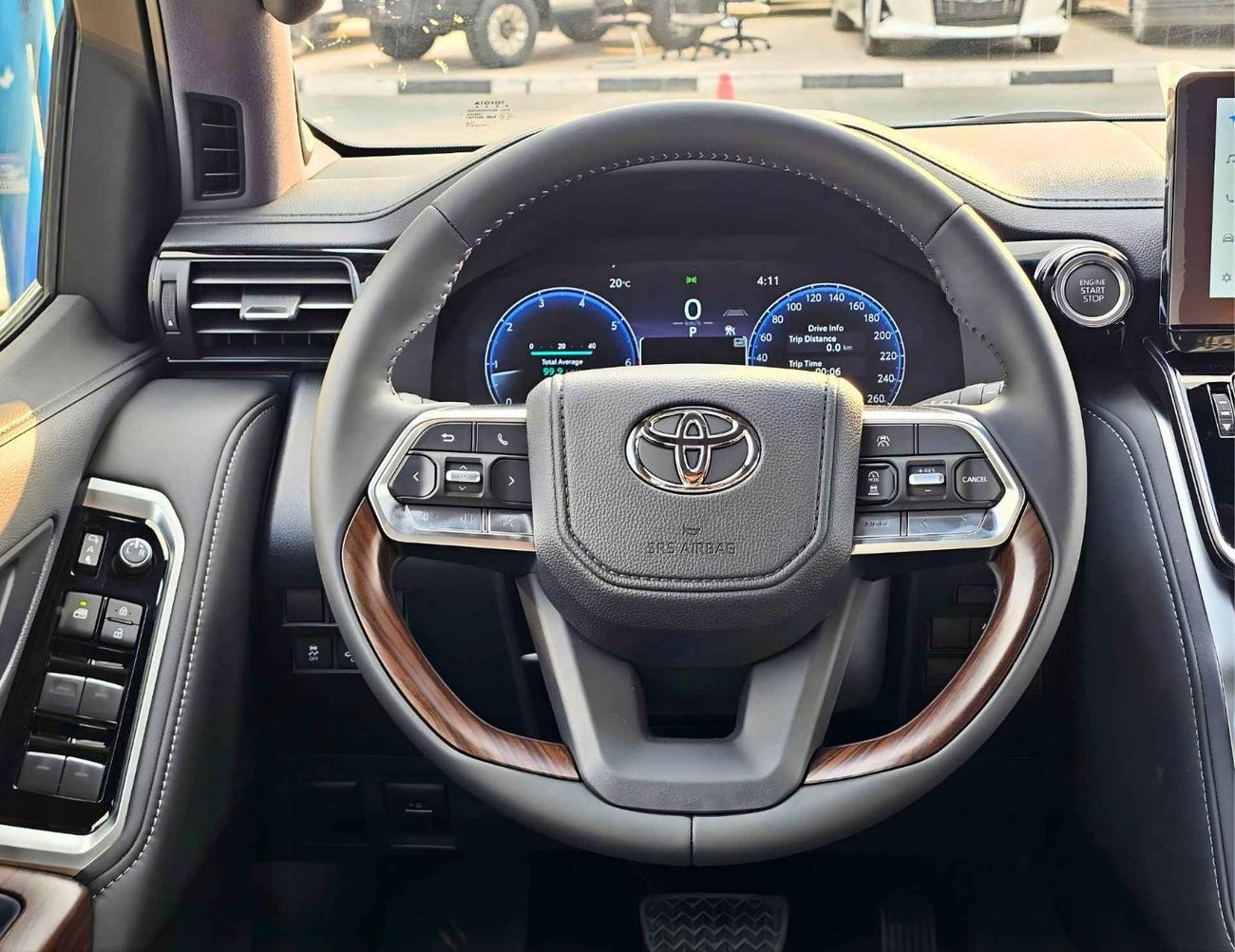 تويوتا لاند كروزر VX /4.0L PETROL V6 /RADAR /BIG DVD/JBL SPEAKERS / REAR ENTERTAINMENT DVD /MID OPTION (CODE#VX4MA)