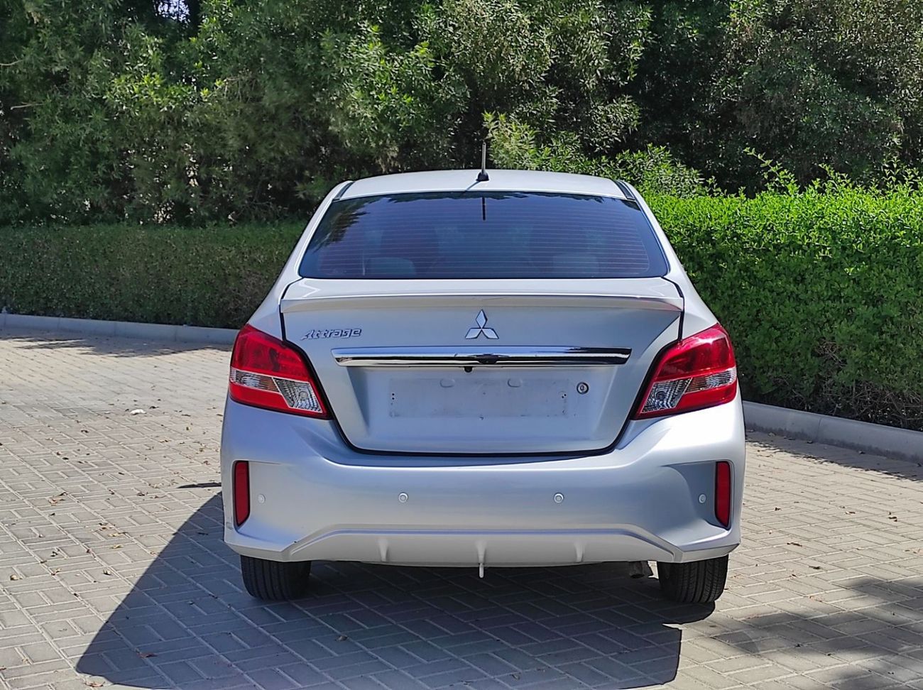 Mitsubishi Attrage GLX Premium 1.2L Mitsubishi Atrage 2021 1.2 full automatic Gcc