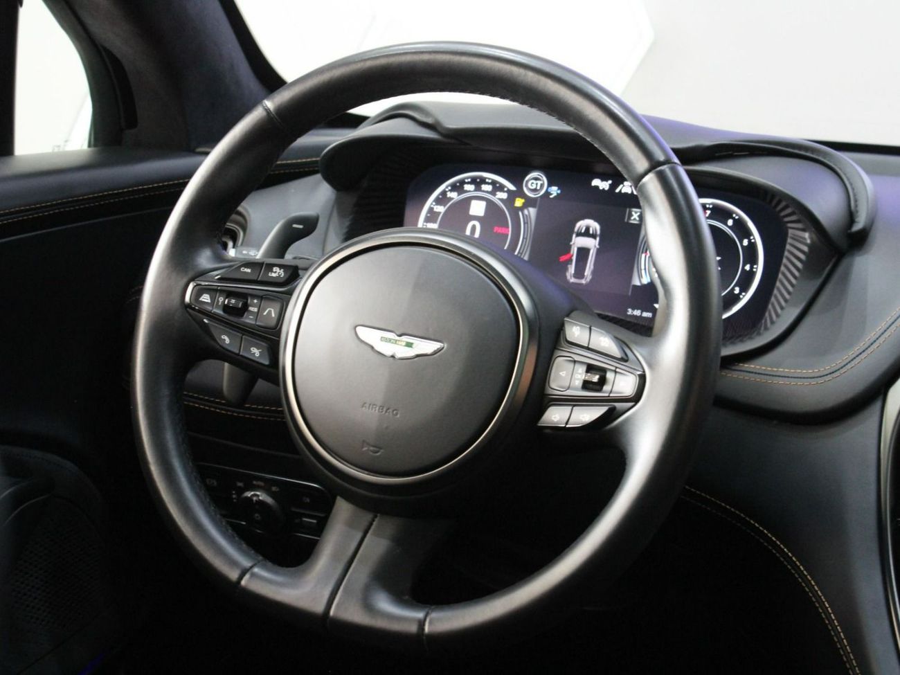 Aston Martin DBX DBX 550 | V8