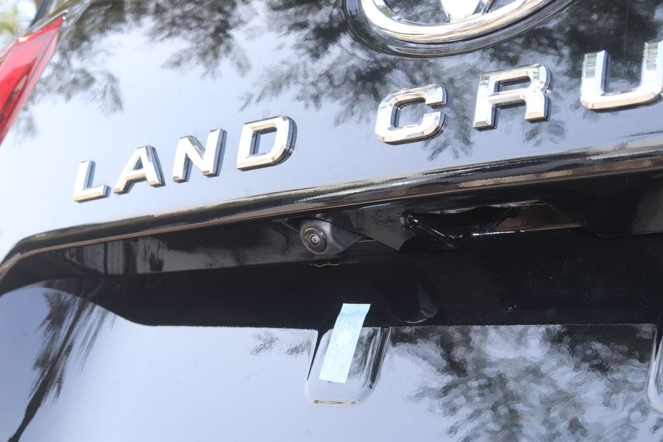 تويوتا لاند كروزر 2026 Model Toyota Land Cruiser (LC300) GXR, 3.3L Turbo Diesel 4WD 10A/T