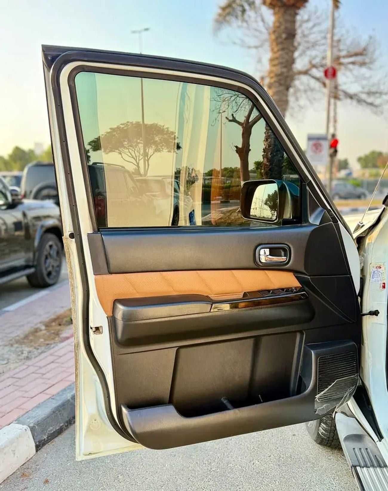نيسان باترول سوبر سفاري Patrol Super Safari GCC Specs in Excellent Condition