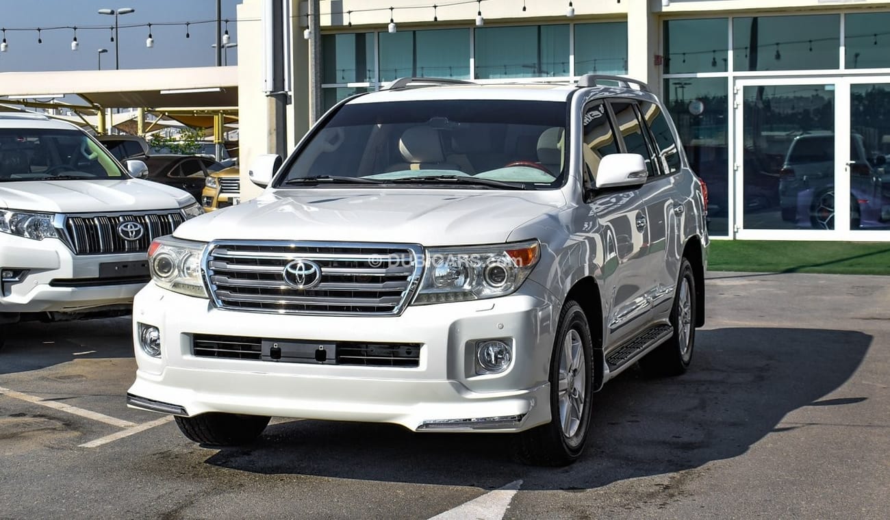 Used Toyota Land Cruiser GXR V8 2012 for sale in Dubai - 692307
