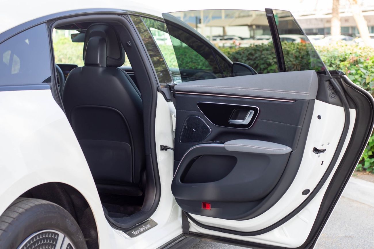 مرسيدس بنز EQS 450+