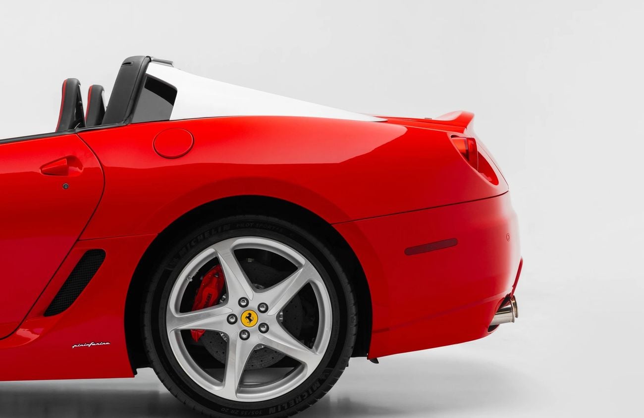 Ferrari 599 5.9L V12 Naturally Aspirated Engine