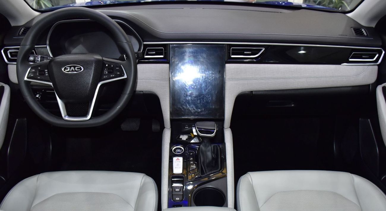 JAC J7 EXCELLENT DEAL for our JAC J7 ( 2023 Model ) in Blue Color GCC Specs