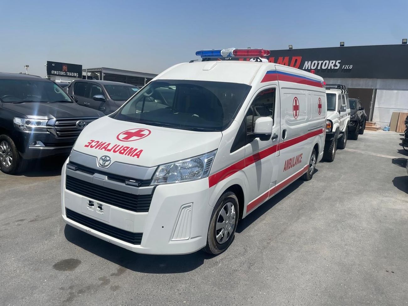 Toyota Hiace HIACE AMBULANCE right hand drive diesel 2.8 liter automatic gear