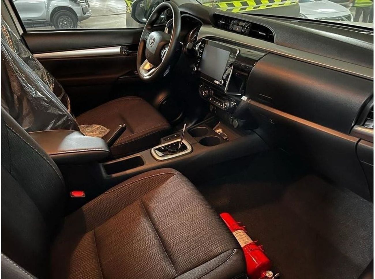 تويوتا هيلوكس Turbo Diesel 4WD 2.4L Automatic Double Cab Push Start HIGH  * EXPORT AFRICA Offer *