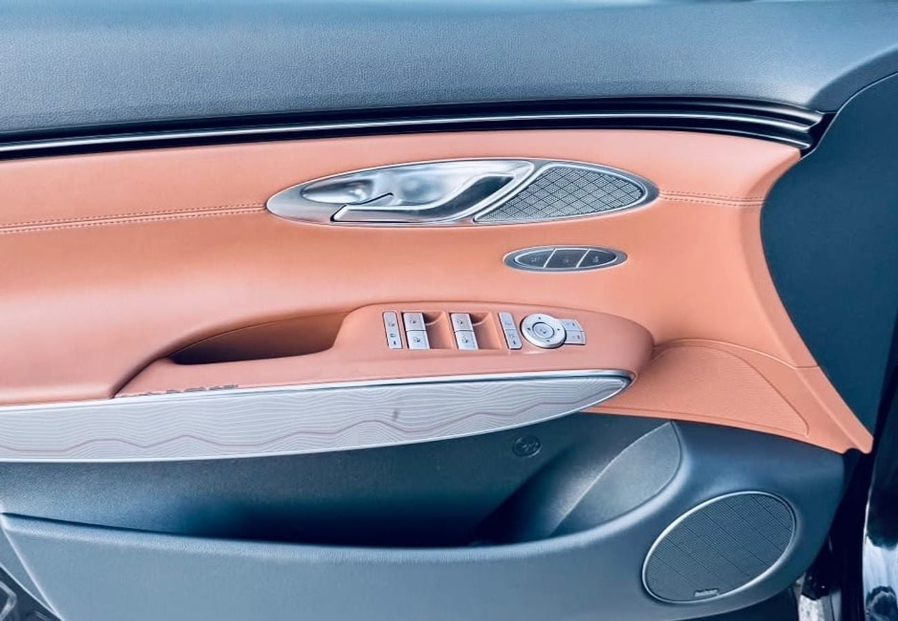 Genesis GV70 PLATINUM LHD