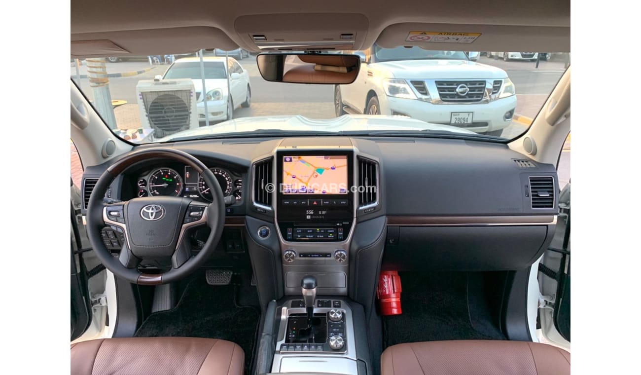 Toyota Land Cruiser VXR