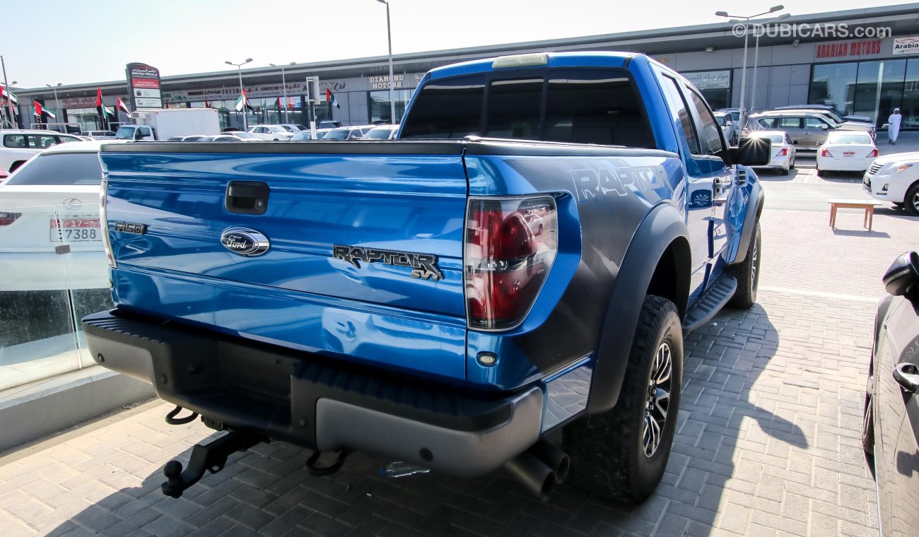 فورد رابتور F150 6.2 L SVT