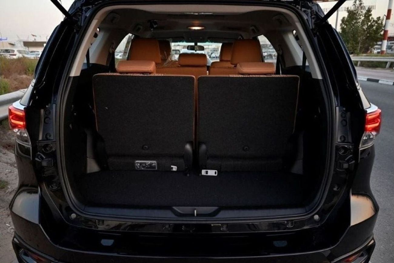 Toyota Fortuner 2025 TOYOTA FORTUNER GXR+ 2.7L PETROL 4WD 7 SEAT AT