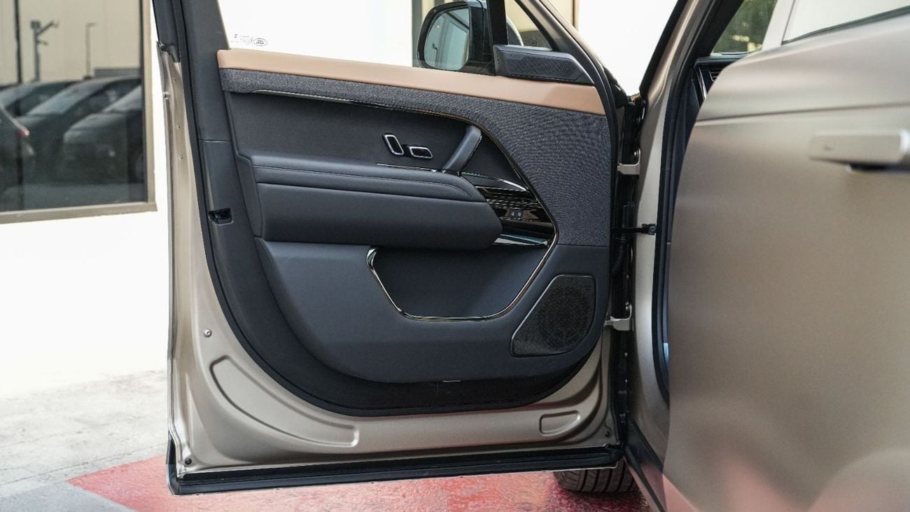 لاند روفر رينج روفر سبورت Autobiography P400 3.0L 2025 MY EXPORT PRICE