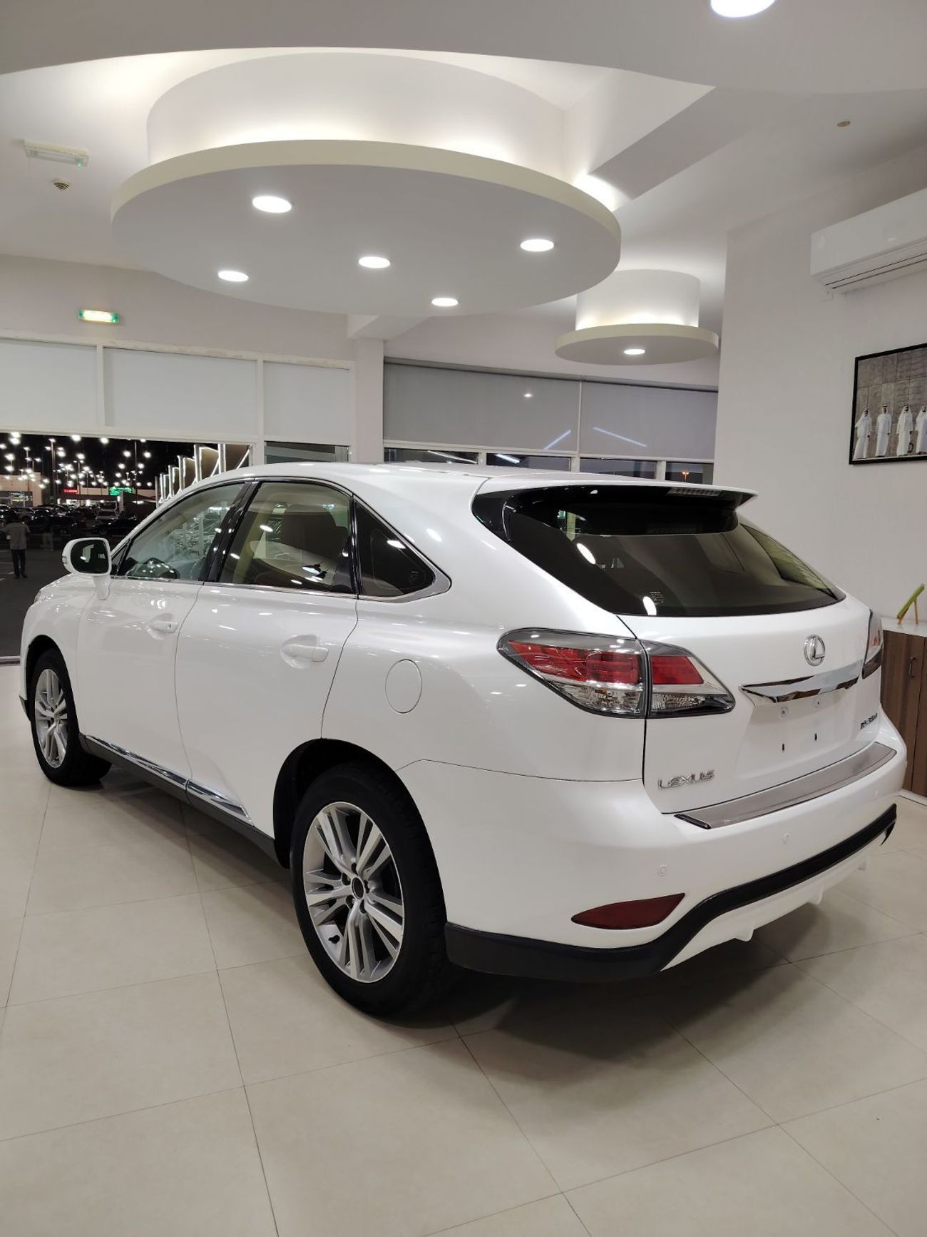 Lexus RX350 PLATINUM Premier 3.5L (296 HP)