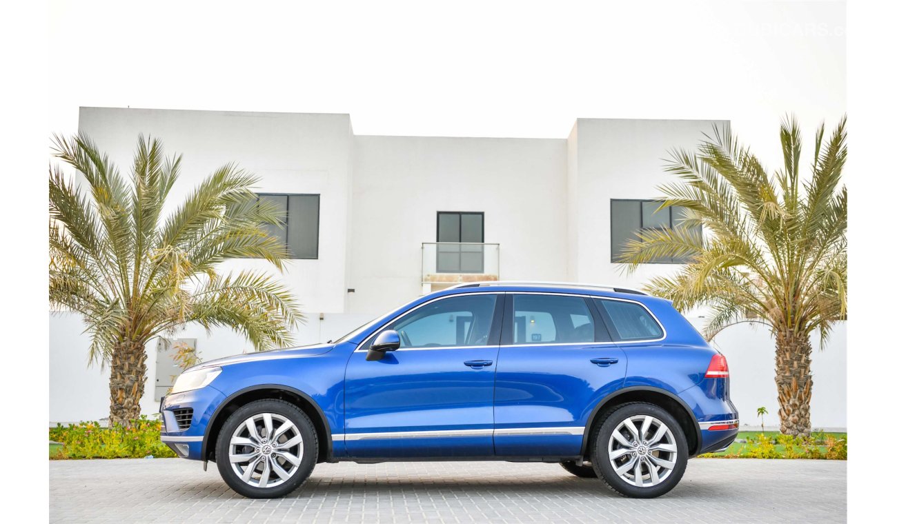 Volkswagen Touareg Sport - Under Agency Warranty! - Top of the Range! Only AED 1,743 PM - 0%