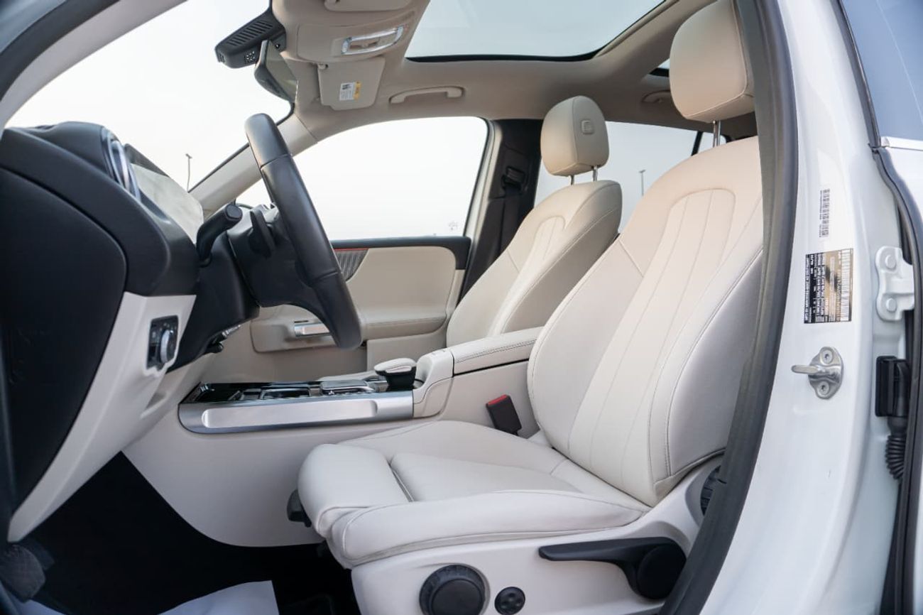 مرسيدس بنز GLB 250 4MATIC 2.0L (221 HP)