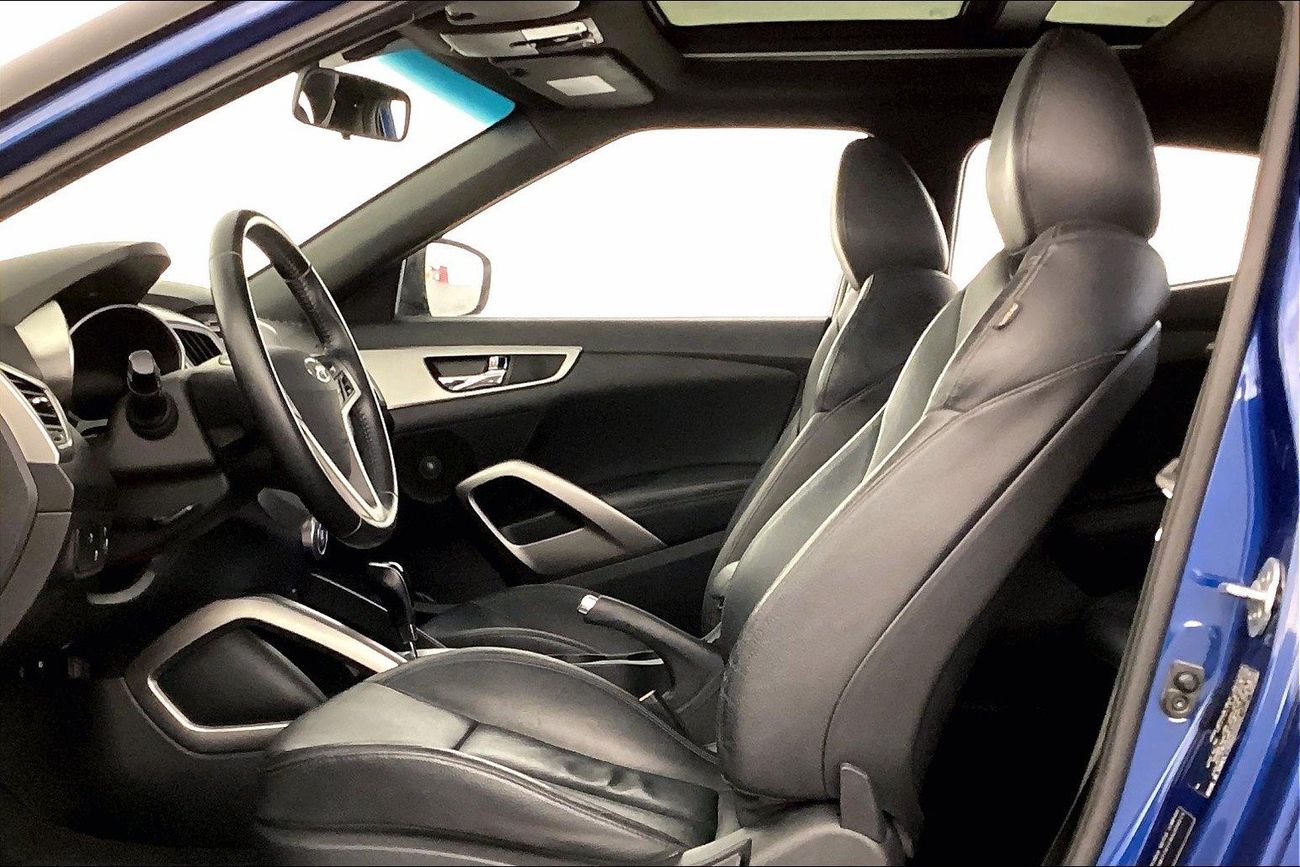 Hyundai Veloster GLS Top | Guaranteed Warranty | 0 Down Payment